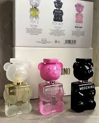 Kit Moschino